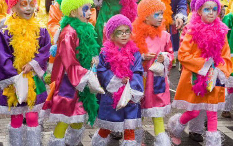 UITagenda impressie van Carnaval Kinderoptocht